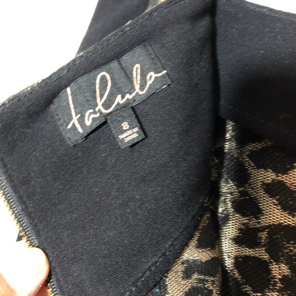 Aritzia Talula Mini Skirt Size 8 i14 - Picture 4 of 6